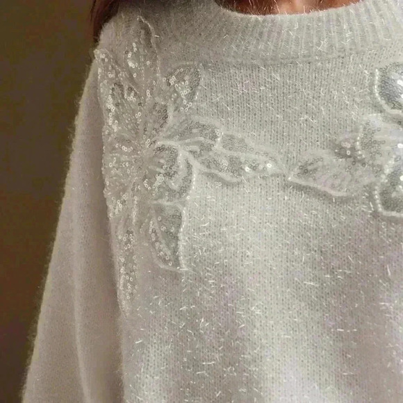 White Casual Women's Elegant Sequin Floral Round Neck Loose Sweater - Picture 2 of 8